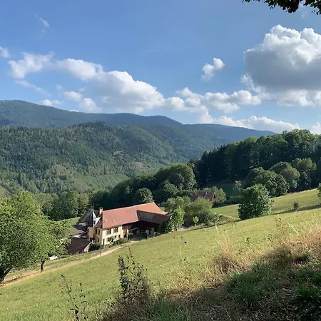 בית נופש La Fromagerie De La Tourelle *